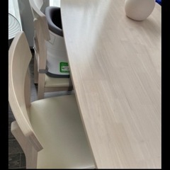 ダイニングテーブル　椅子　4点セットの画像