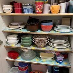 食器棚の画像