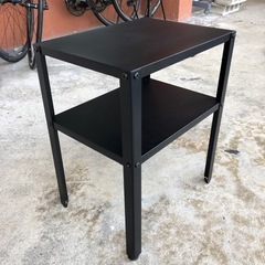 【IKEA サイドテーブル クナレヴィーク　ブラック】W37xD...