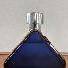 アルマフ トレ ニュイ  フレグランス TRES NUIT ARMAF 香水の画像