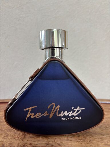 アルマフ トレ ニュイ  フレグランス TRES NUIT ARMAF 香水