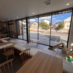 糸島のおしゃれなカフェダイニングでのアルバイト募集します。の画像