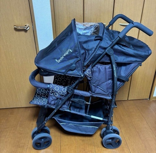 日本育児　キンダーワゴン　2人乗りベビーカー