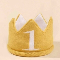 1歳のお誕生日　ニットクラウン