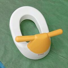 0128-131 【無料】 クルーミー　補助便座