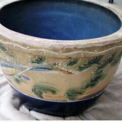 睡蓮鉢　メダカ鉢　金魚鉢　陶器　ビオトープ　大鉢　植木鉢　魚　置物　オブジェ　時代物　レトロ　壺　古民家　アンティークの画像