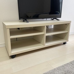 テレビ台　ホワイト