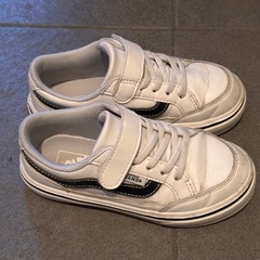 vans 軽いですの画像