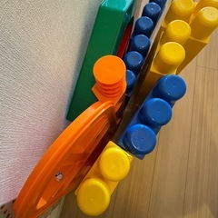 【知育に最適】　でかLEGO  ピープル　全身でブロック　入って遊べるセットの画像