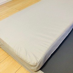 ニトリ3万円熟睡マットレス【セミダブル】の画像