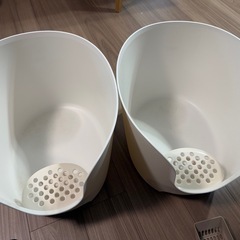 【取引済】リッチェル 壁高猫用トイレ×2個　砂用通常タイプ
