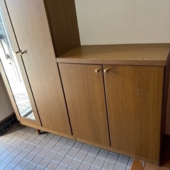 玄関収納棚靴箱の画像