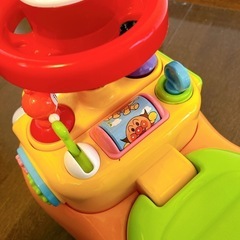 あんぱんまん　よくばりビジーカーの画像
