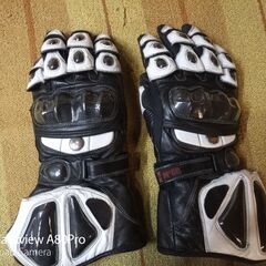 プロテクター付きバイク本皮グローブ
