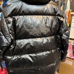 【新品未使用】adidas originals ダウンジャケット HA4731　Lサイズ 正規品　 40％以上OFFの画像
