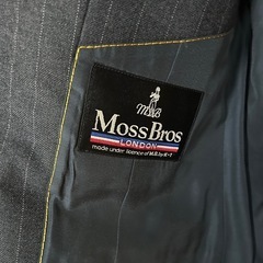 冬用　メンズスーツ　MossBros 名前入りの画像