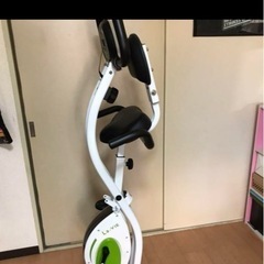 【美品】La.VIE 折りたたみフィットネスバイクの画像