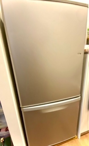 【決まりました】Panasonicノンフロン冷蔵庫 NR-8142W-S★used