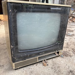 テレビあげます。