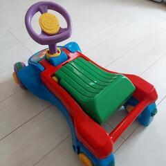 子どもおもちゃ　足けり車の画像