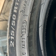 スタッドレスタイヤの画像