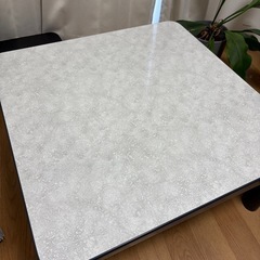 こたつの画像