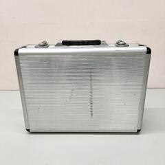 25 1139 アタッシュケース型　工具入れ