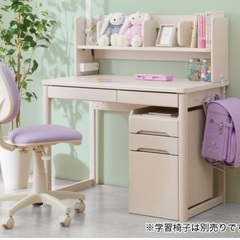ニトリ　子供用ベッド&机セットの画像