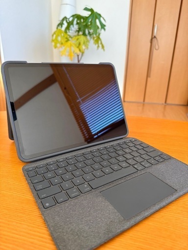 iPad Pro 11インチ 4世代 256GB＋ロジクールキーボード
