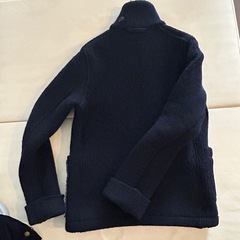 ハリウッドランチマーケット圧縮ニットジャケット　blueblueセーターの画像