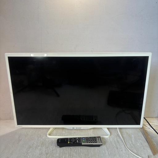 11 シャープ　LC-32W25 液晶カラーテレビ　2015年製