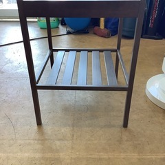 IKEA サイドテーブル　　リサイクルショップ宮崎屋　佐土原店　25.9.15Fの画像