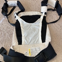 アプリカ　新生児専用シート付　抱っこ紐　の画像