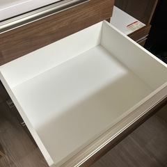 食器棚の画像