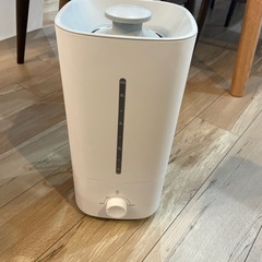 加湿器2台セット広島市内配送します の画像