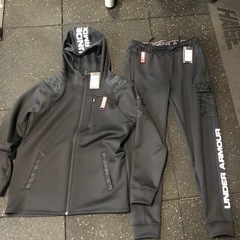 アンダーアーマー UNDER ARMOUR 定価¥26400上下セット試着のみ新品 の画像
