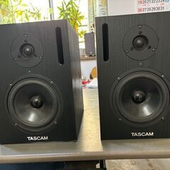 パワードスピーカー　TEAC VL-X5   1セット（2台）電...
