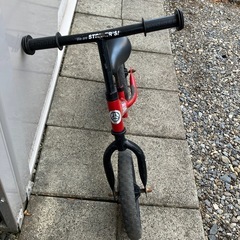 ストライダーレッドの画像