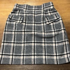 レディースMサイズ4点セット　ミニスカートなどの画像