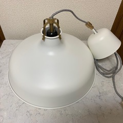 美品！★IKEA天井照明★ホワイト★