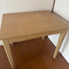 勉強机の画像