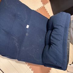 ソファーベッド　汚れあり