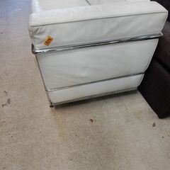 リサイクルショップどりーむ天保山店　No824　処分特価‼　￥4,400→￥2,750　ソファ　2人掛けソファ　の画像