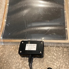 ビバリア マルチパネルヒーター 32W（中古ジャンク品）の画像