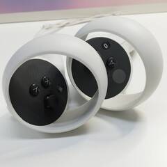 oculus Quest 2 VRヘッドセット (256GB)の画像