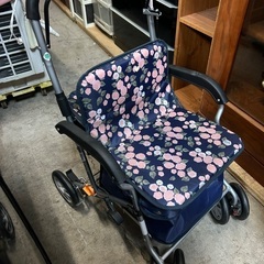 シルバーカー　老人用　手押し車