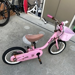 子供用　自転車　12インチ　補助輪付き　
ボロの画像