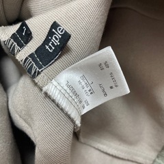 triple rund  フード付き　パーカーの画像