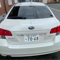 2. 5 і B4スポーツアイサイト 禁煙車ETC プッシュスタート ハーフレザー シートパワーシート 純正革巻きステアリングパドルシフト HIDヘッドライトの画像