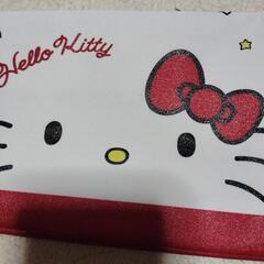 お値下げハローキティポーチ新品未使用の画像